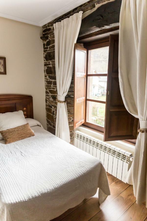 Hotel Ambasmestas Εξωτερικό φωτογραφία