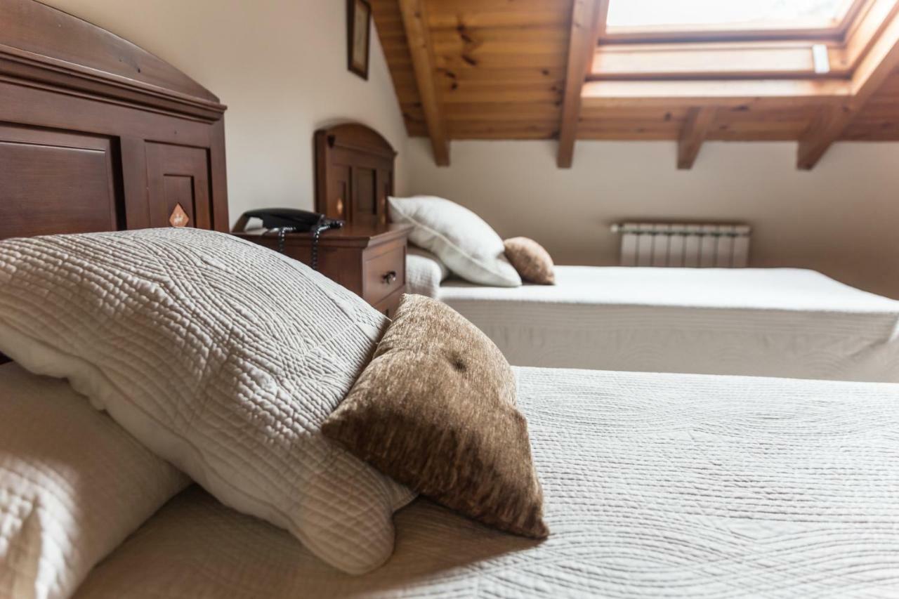 Hotel Ambasmestas Εξωτερικό φωτογραφία
