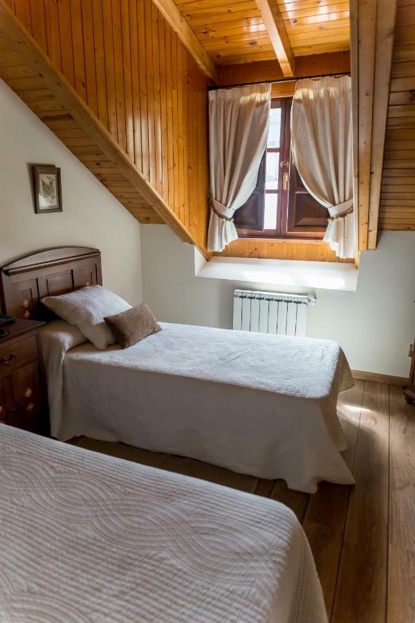 Hotel Ambasmestas Εξωτερικό φωτογραφία