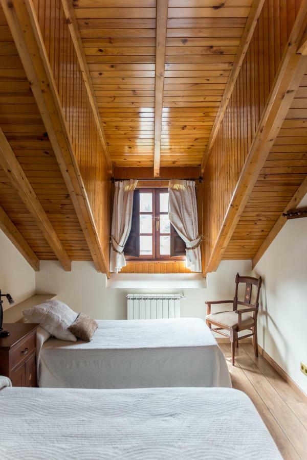 Hotel Ambasmestas Εξωτερικό φωτογραφία
