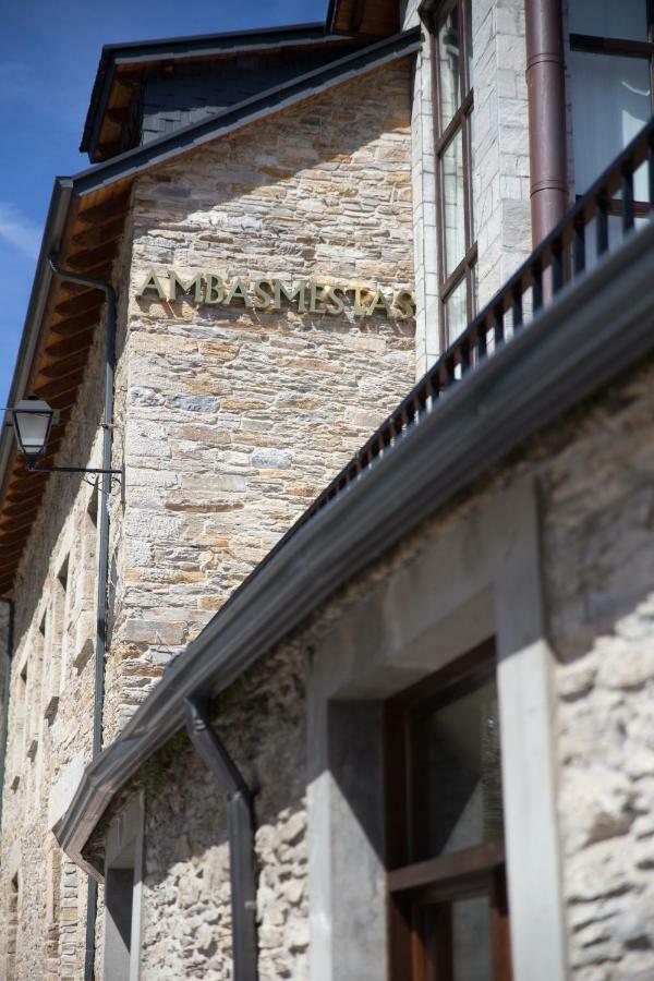 Hotel Ambasmestas Εξωτερικό φωτογραφία